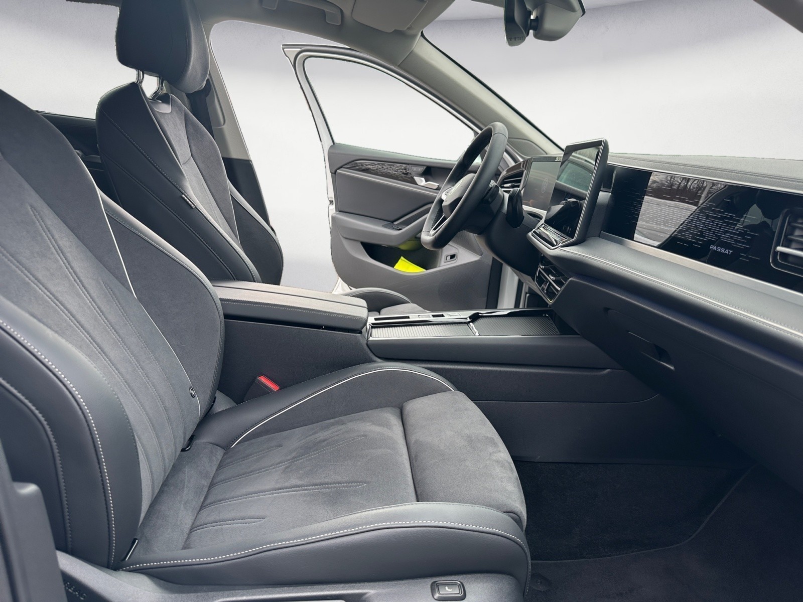 Volkswagen - Passat Variant 2.0 TDI SCR DSG Elegance