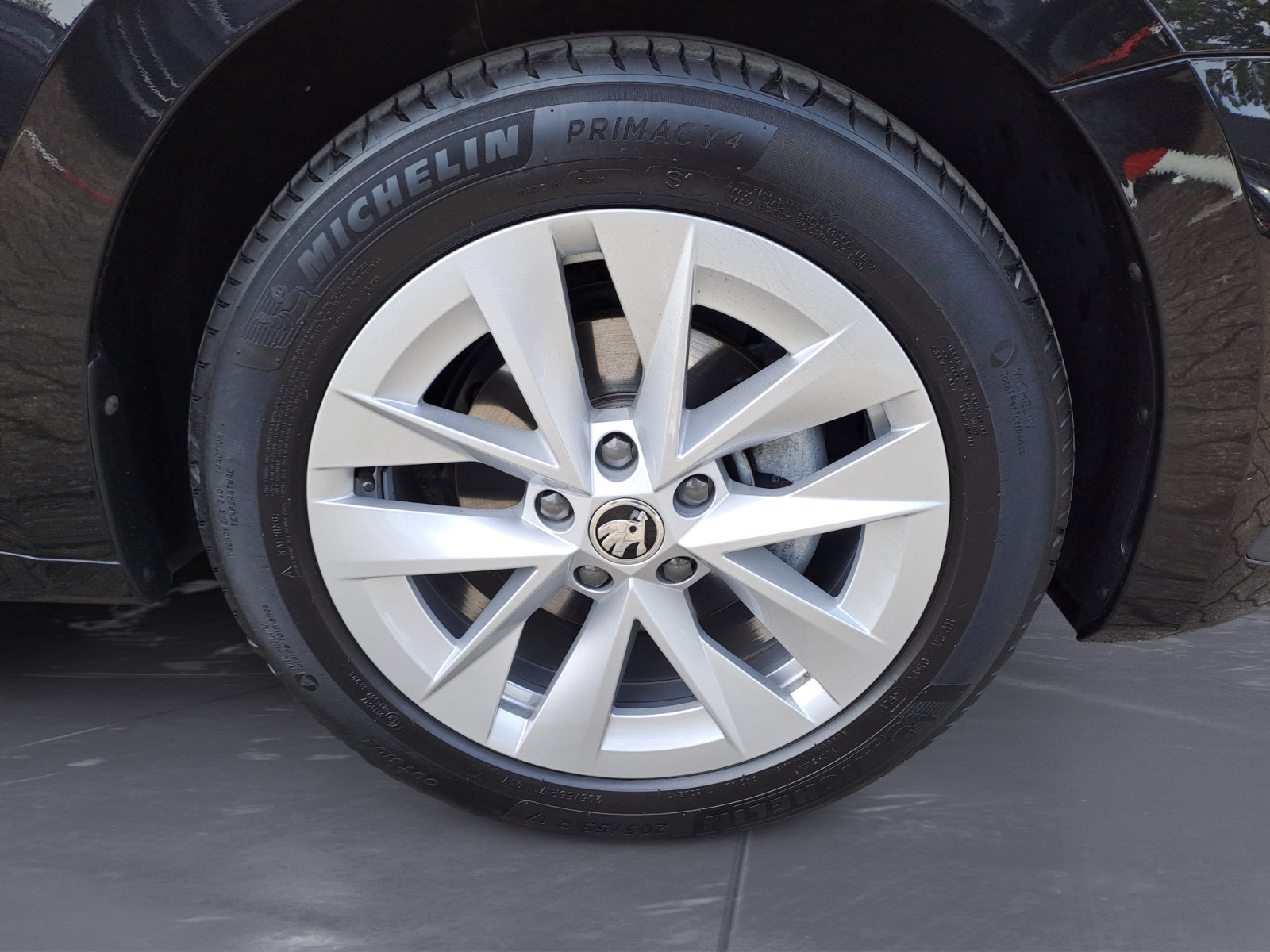 Skoda - Octavia Combi 2.0 TDI DSG STYLE