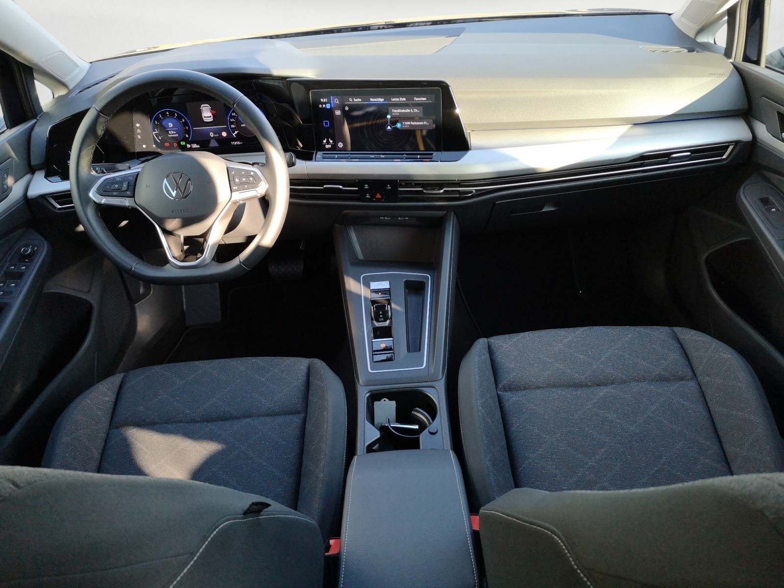 Volkswagen - Golf 1.5 eTSI DSG Life