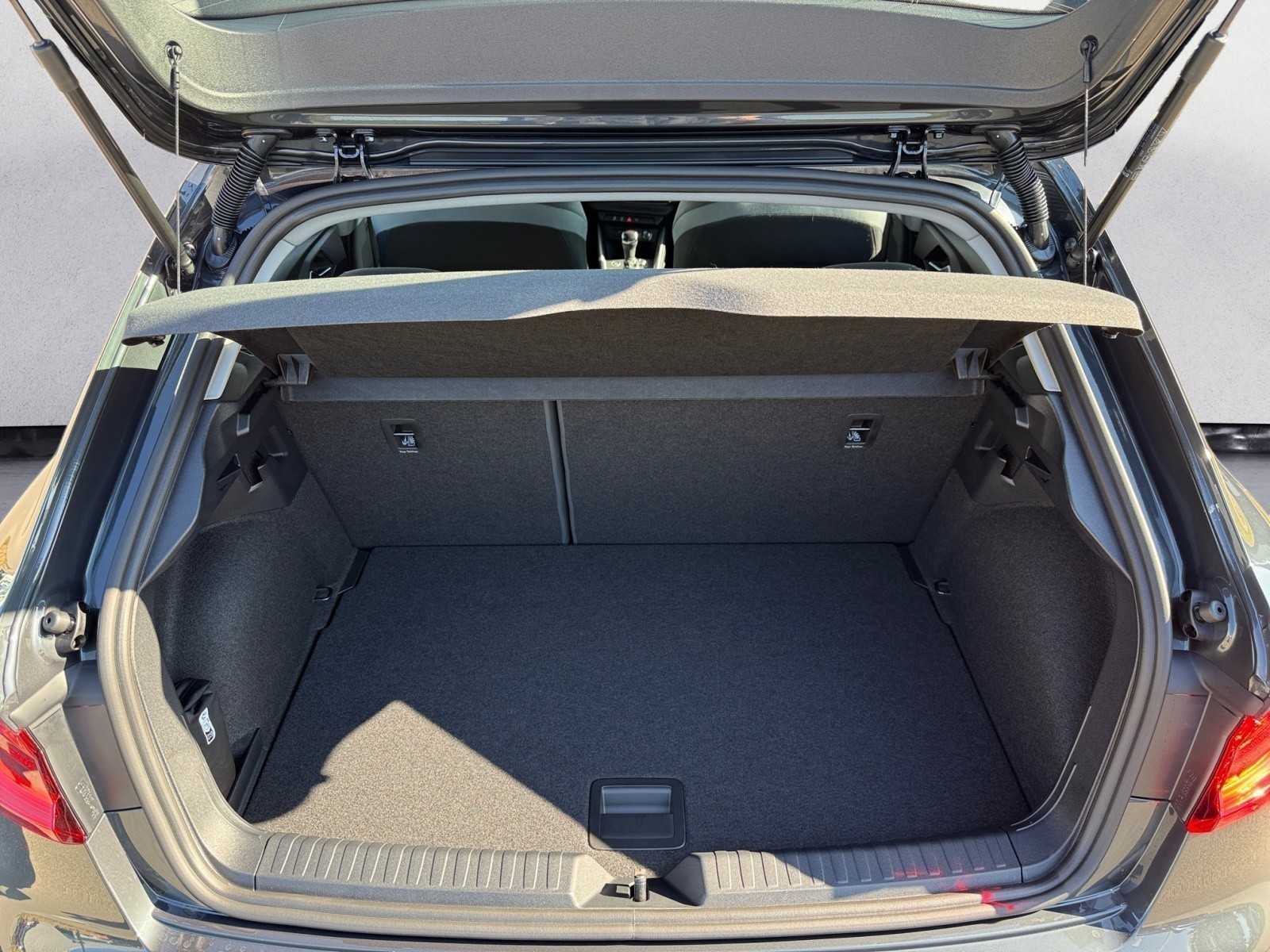 Audi - A1 Sportback advanced 25 TFSI 70(95 ) kW(PS) S tronic