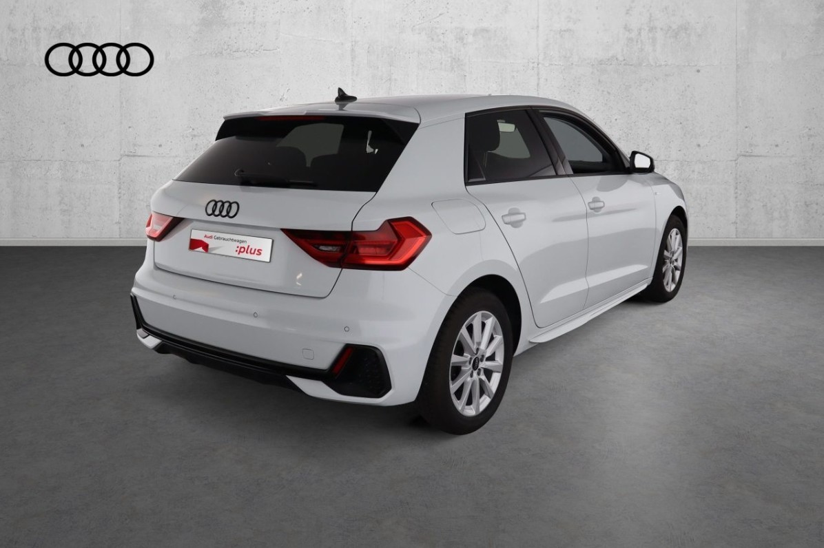 Audi - A1 25 TFSI Sportback S tronic S line