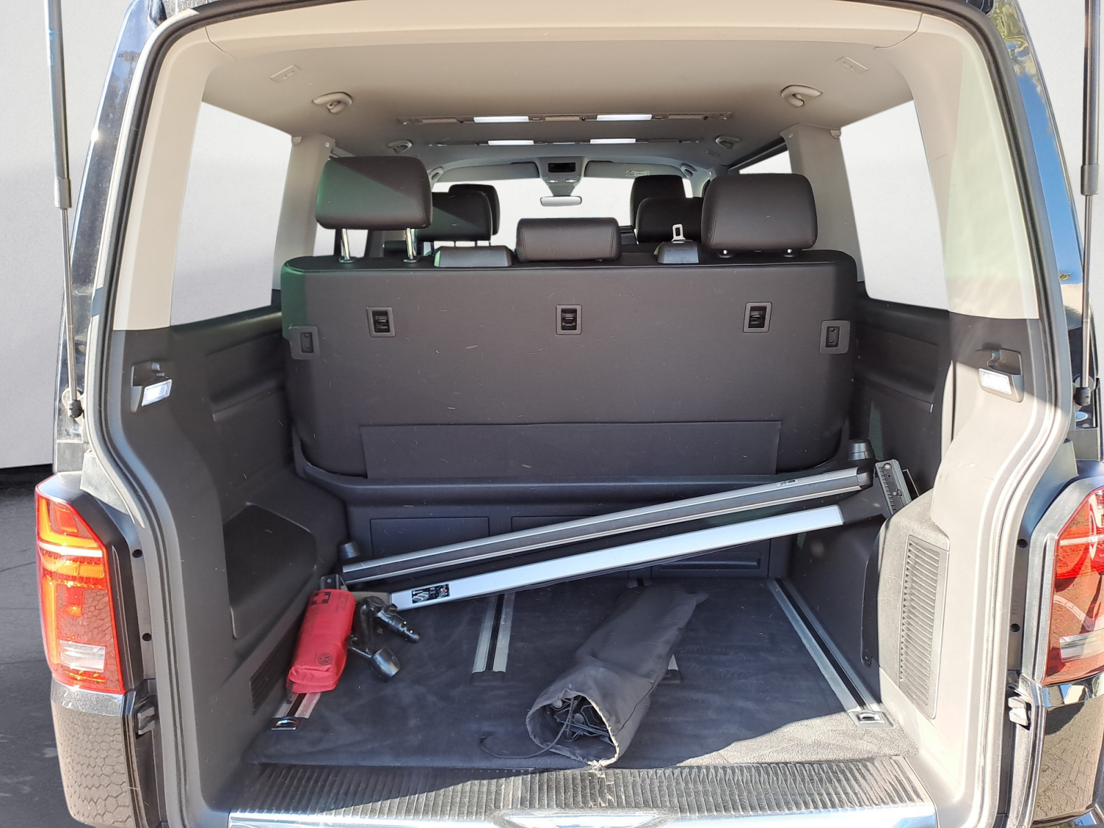 Volkswagen - T6 .1 Multivan Generation Six