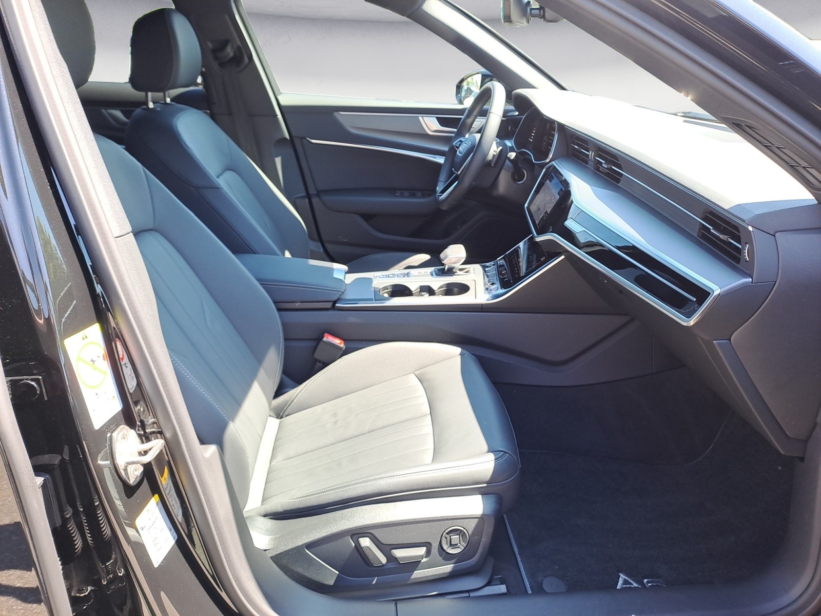 Audi - A6 Avant 40TDI S tronic S line