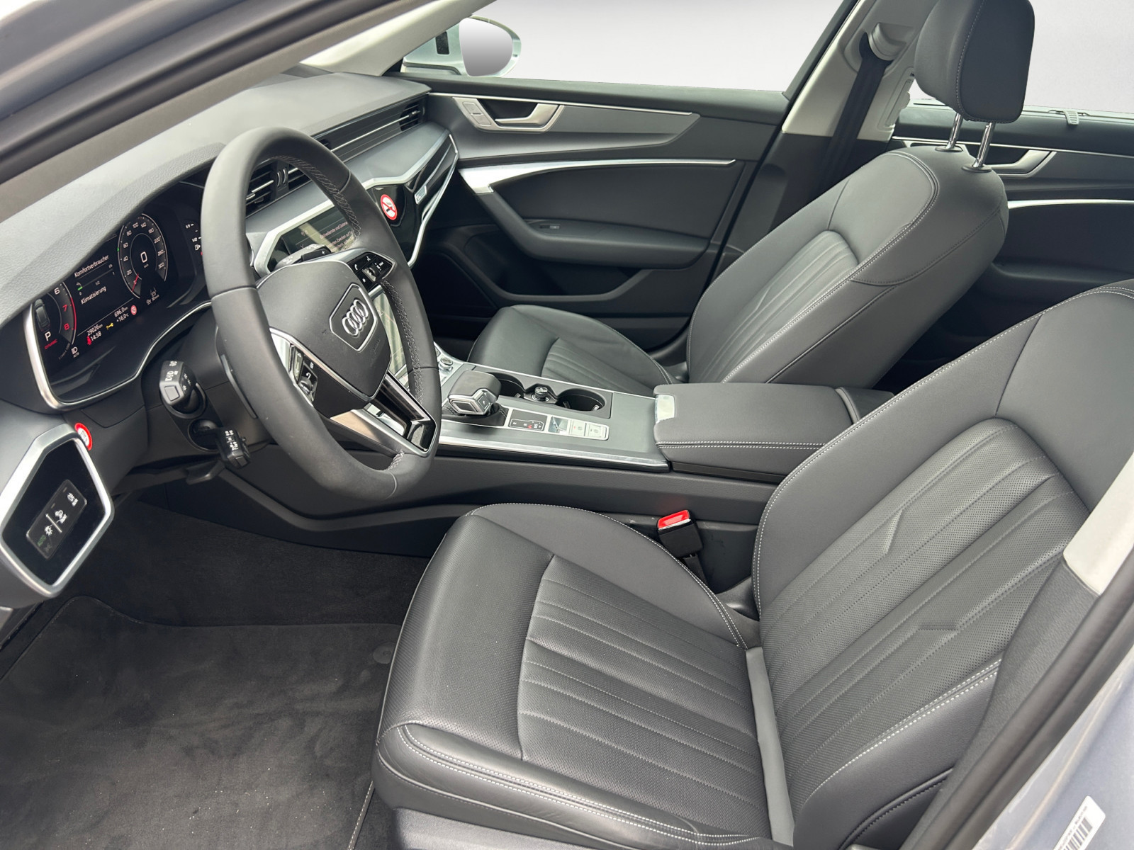 Audi - A6 Avant 45 TFSI S tronic advanced