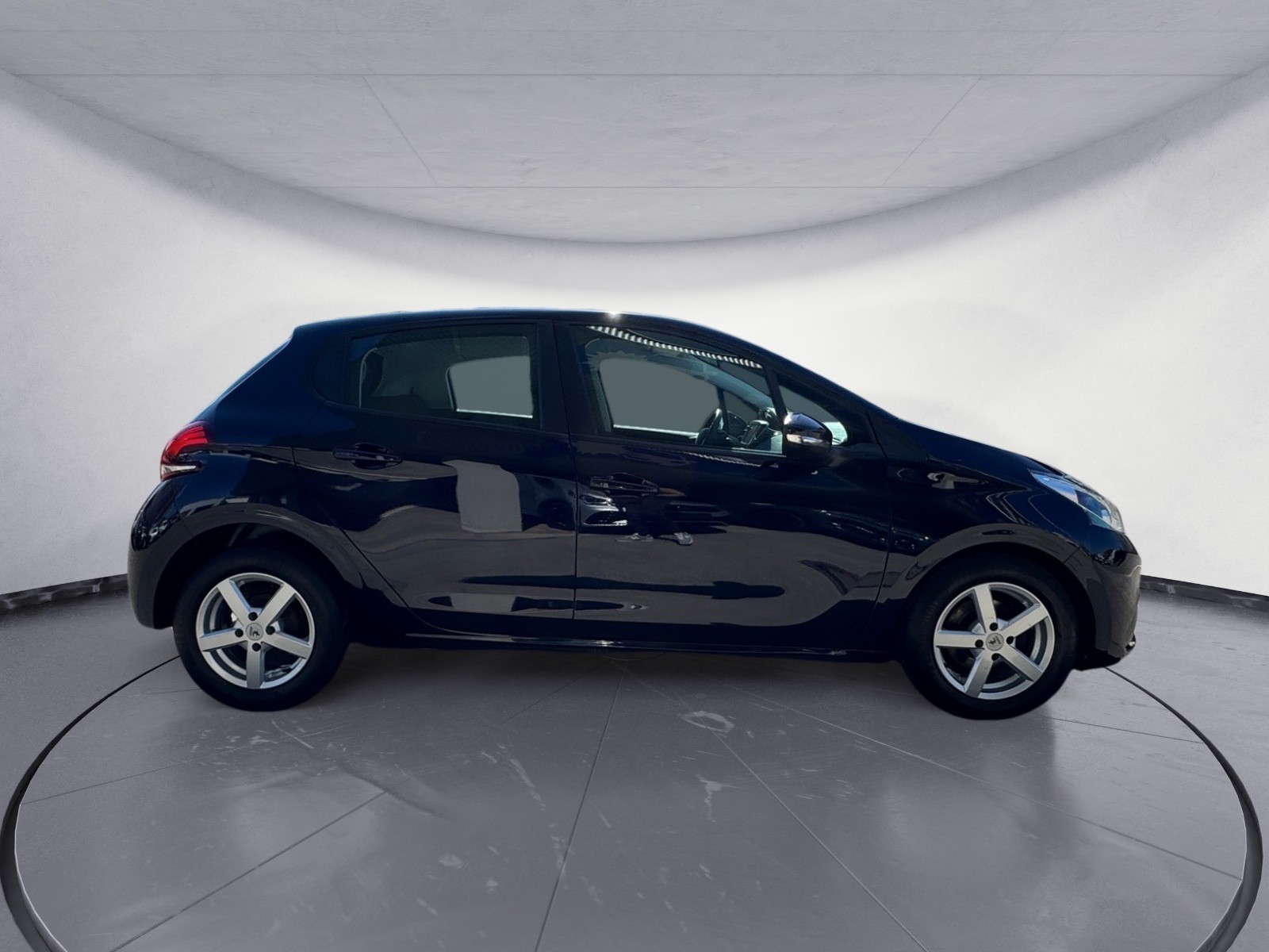 Peugeot - 208 PureTech 82 Start & Stop Active