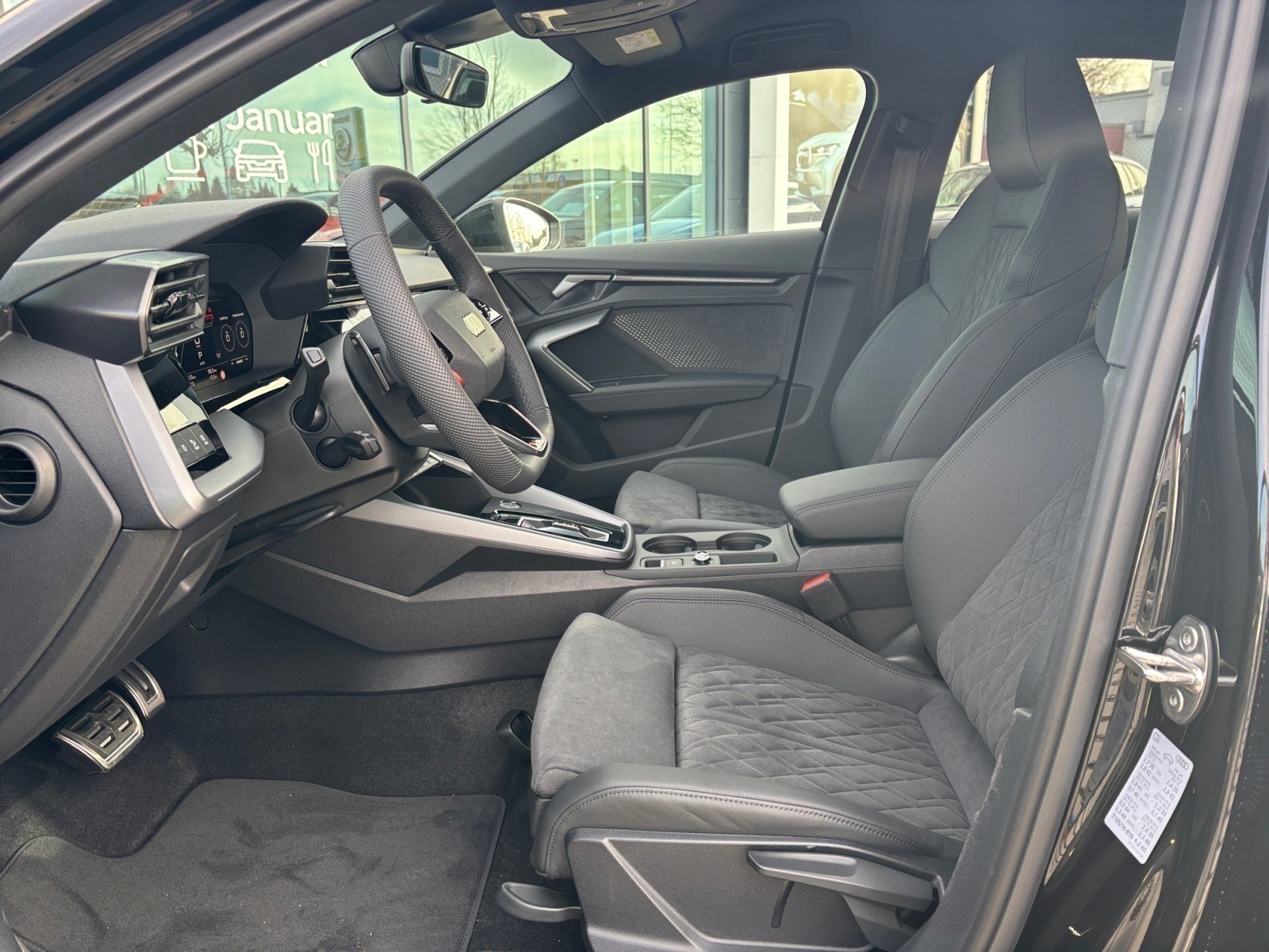 Audi - RS 3 Sportback 294(400) kW(PS) S tr onic