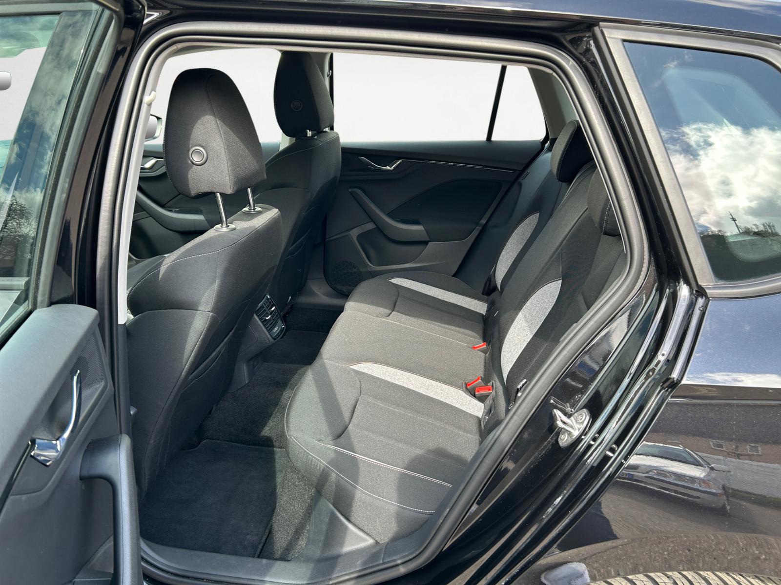 Skoda - Kamiq 1.0 TSI DSG Selection