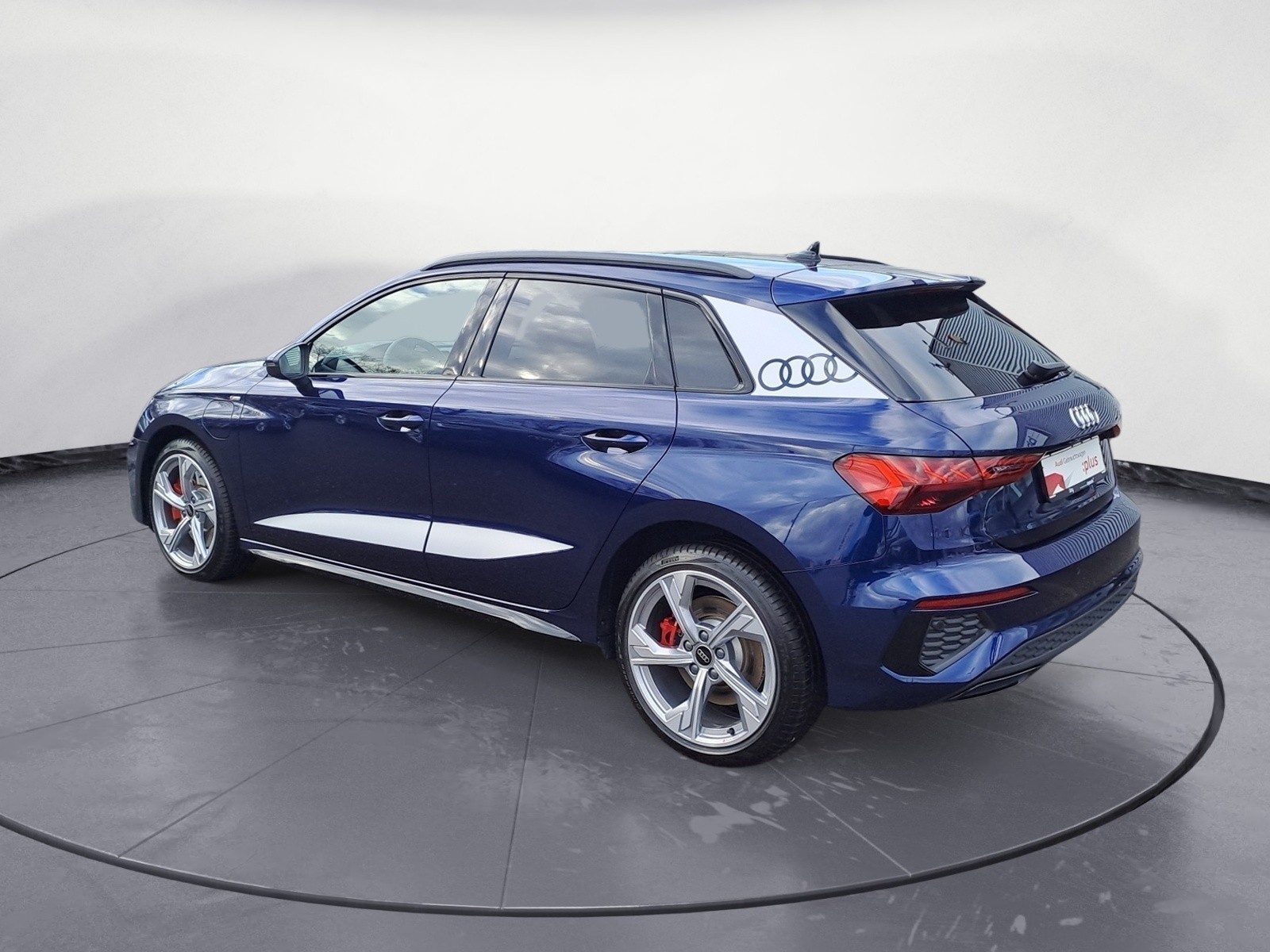 Audi - A3 Sportback 45 TFSIe S tronic S line