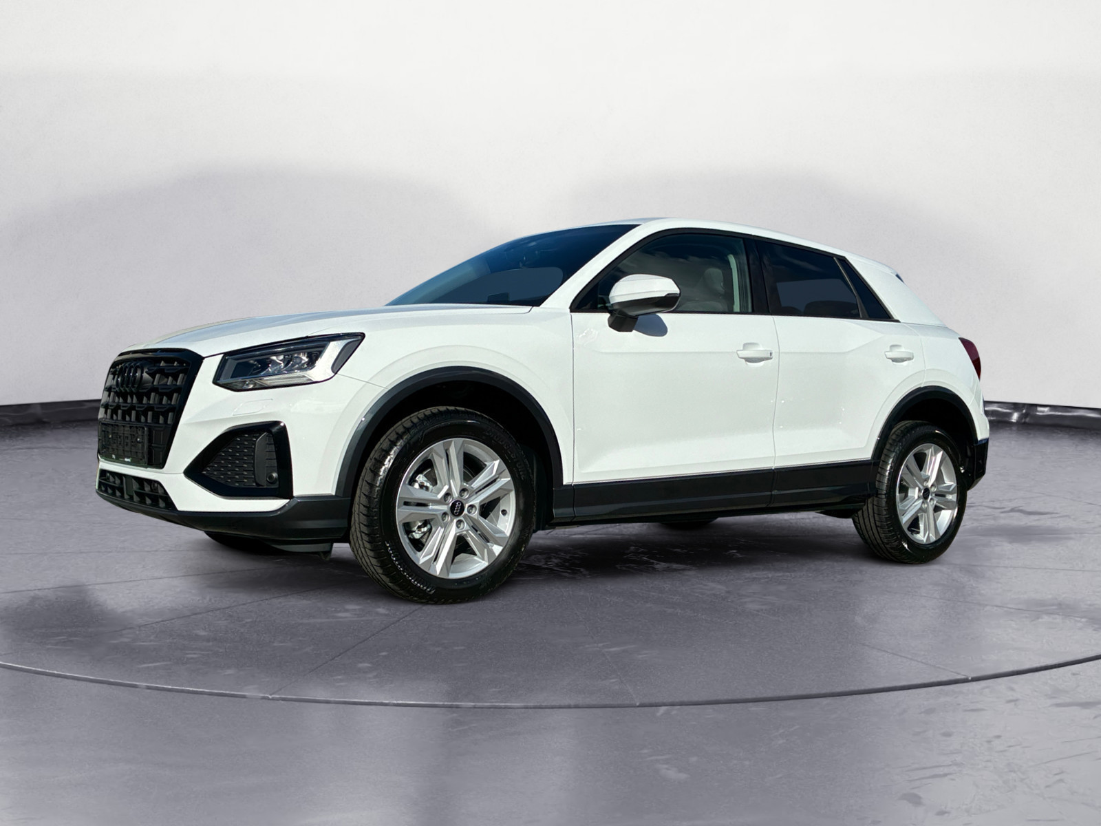 Audi - Q2