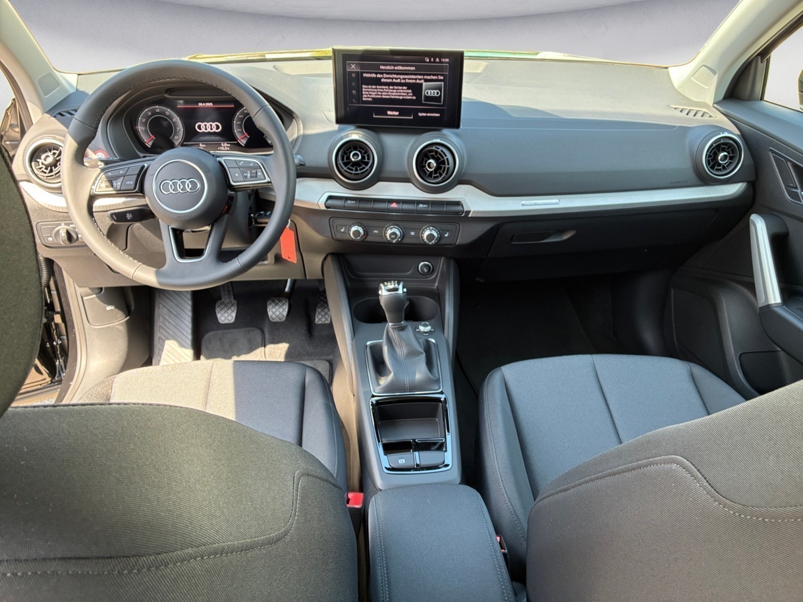 Audi - Q2