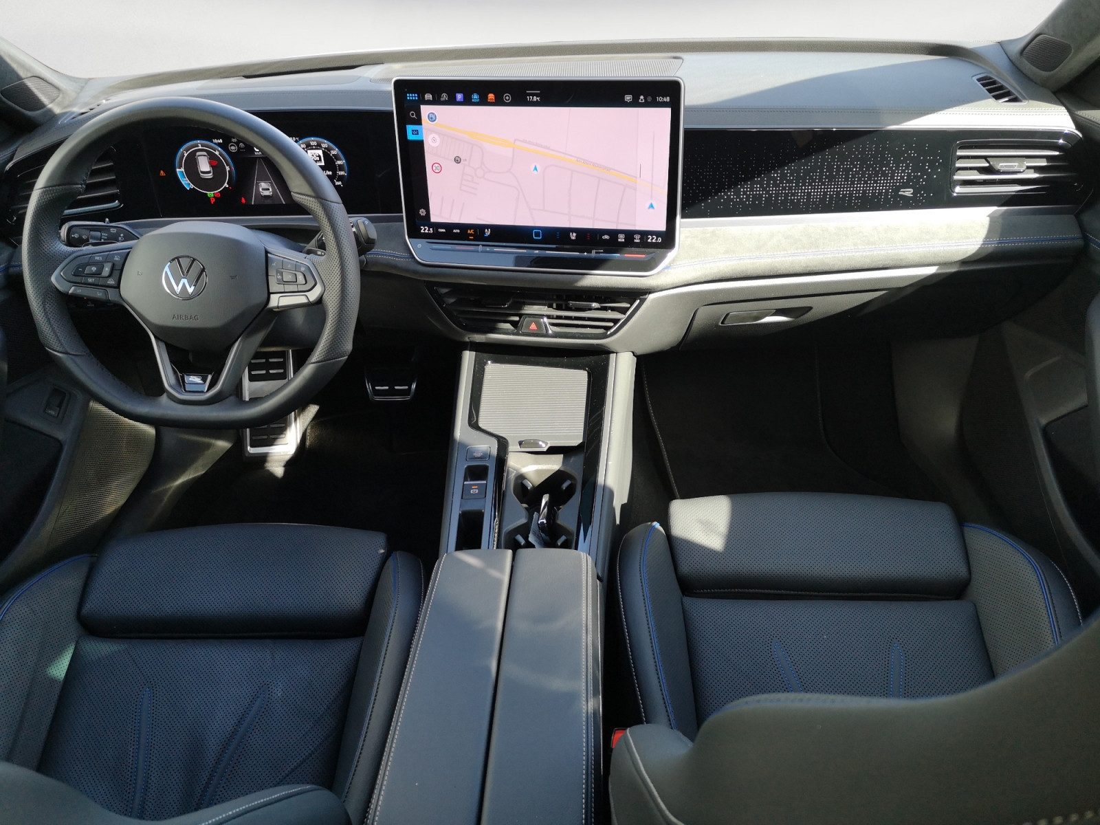 Volkswagen - Passat Variant 2.0 TDI R-Line DSG