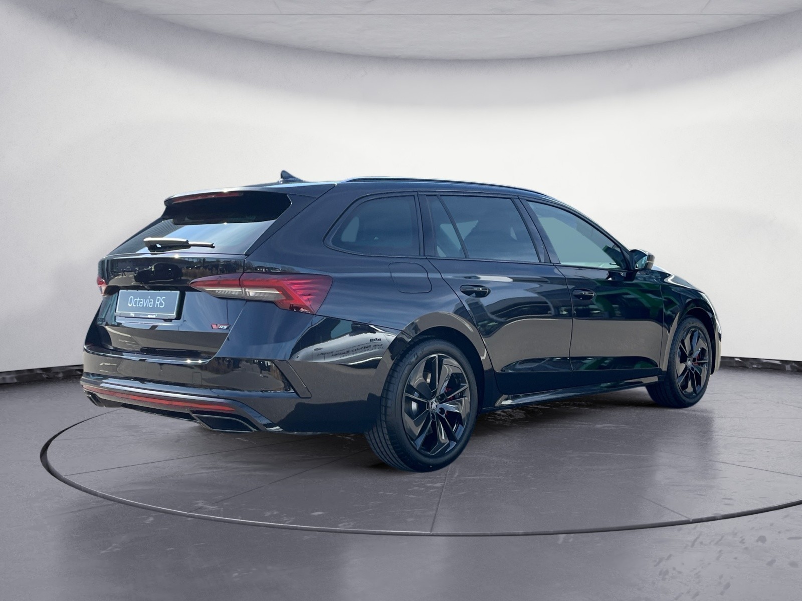 Skoda - Octavia Combi RS 2,0 TSI 7-Gang-DSG
