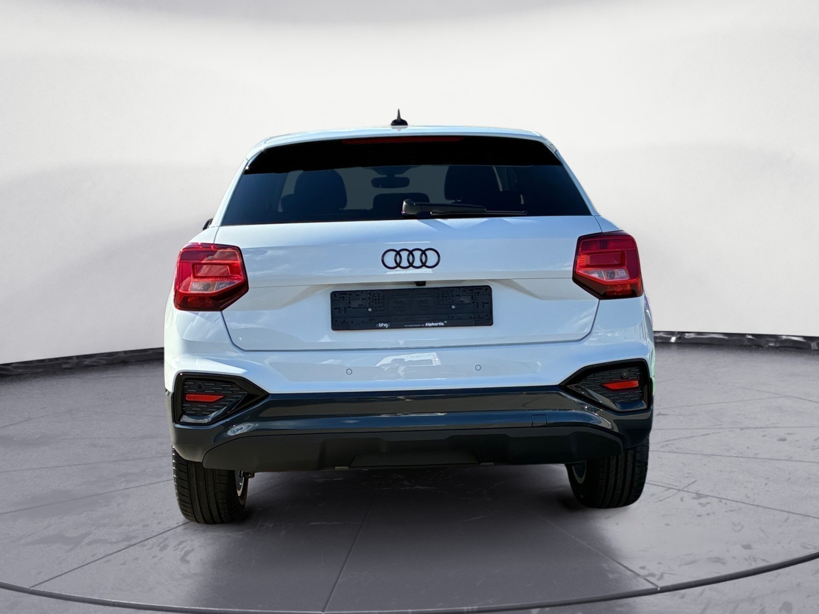 Audi - Q2