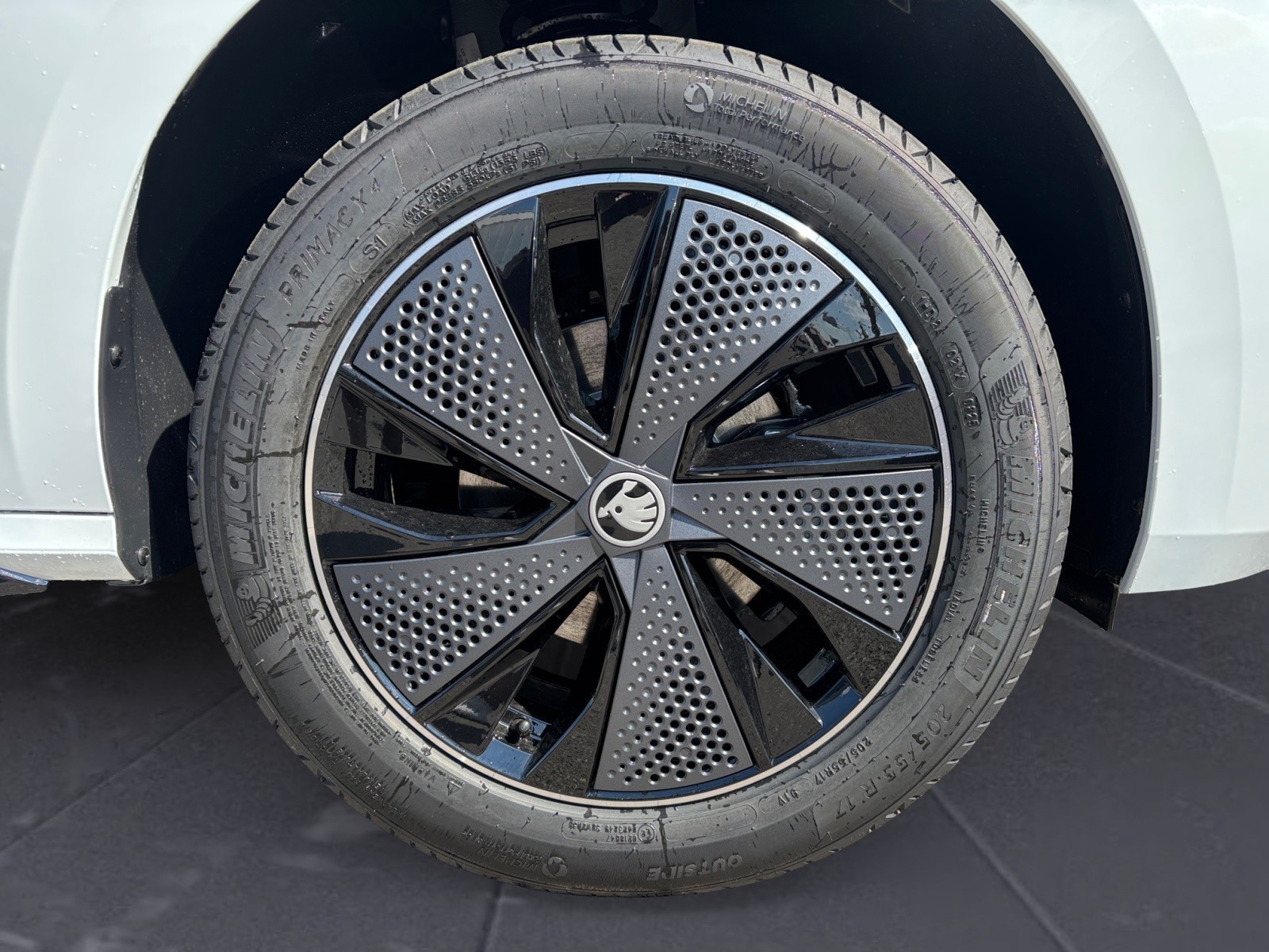Skoda - Kamiq Monte Carlo 1,5 TSI 7-Gang-DSG