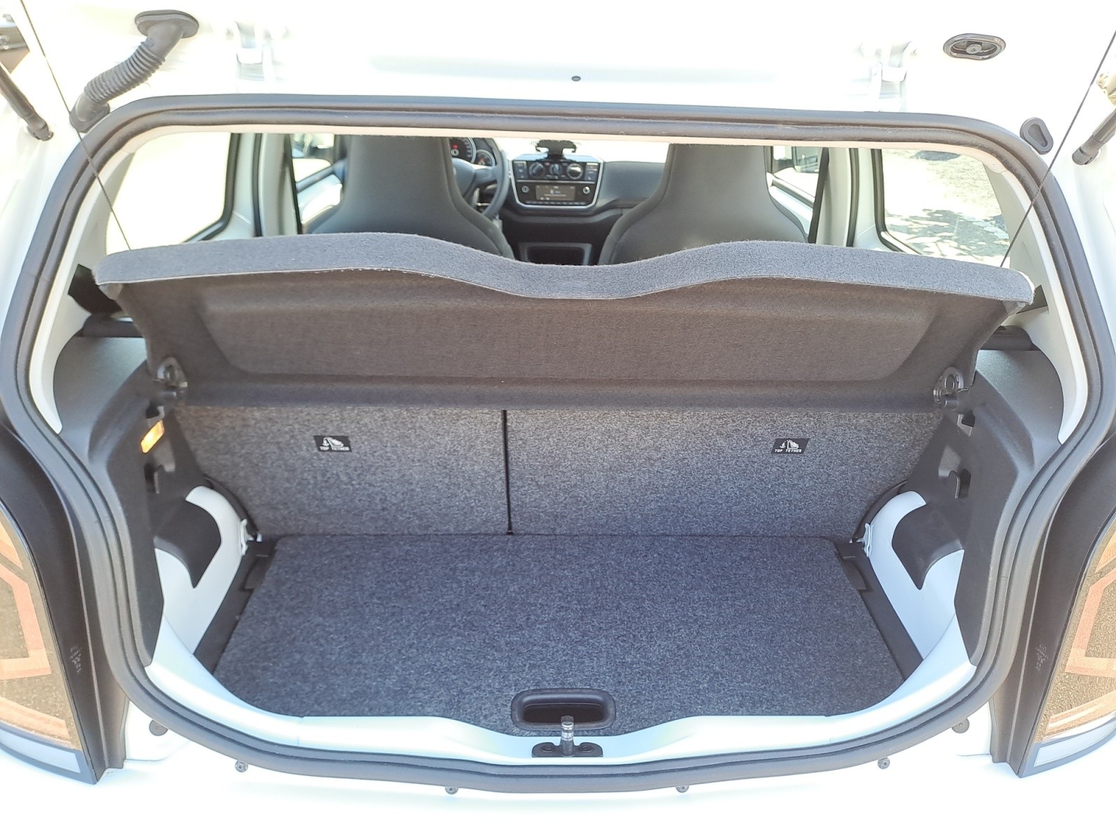 Volkswagen - up! 4doors