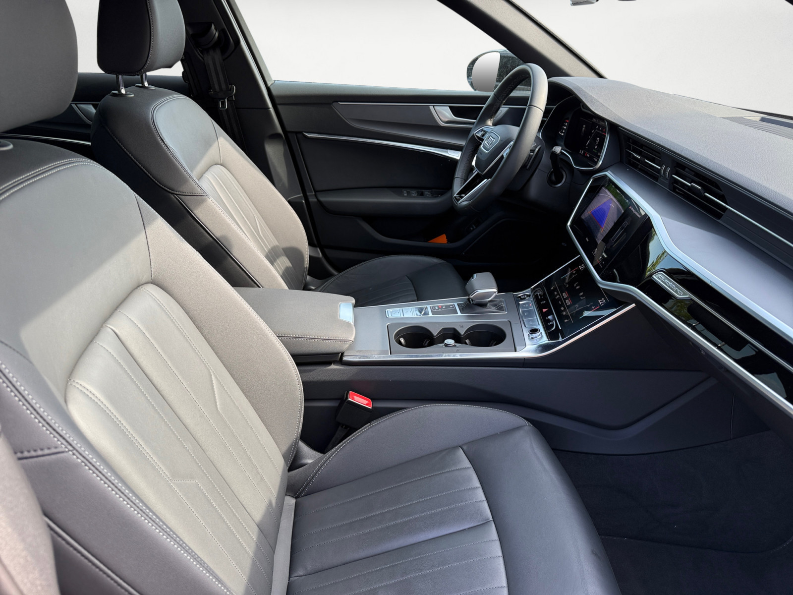 Audi - A6 Avant 40 TDI quattro S tronic advanced