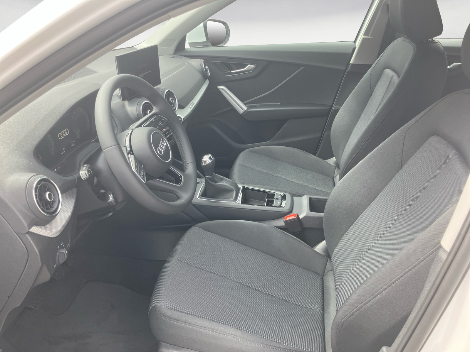 Audi - Q2 advanced 30 TFSI 85(116) kW(PS) Schaltgetriebe