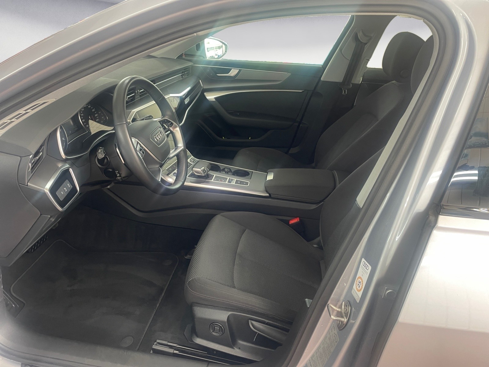 Audi - A6 Avant
