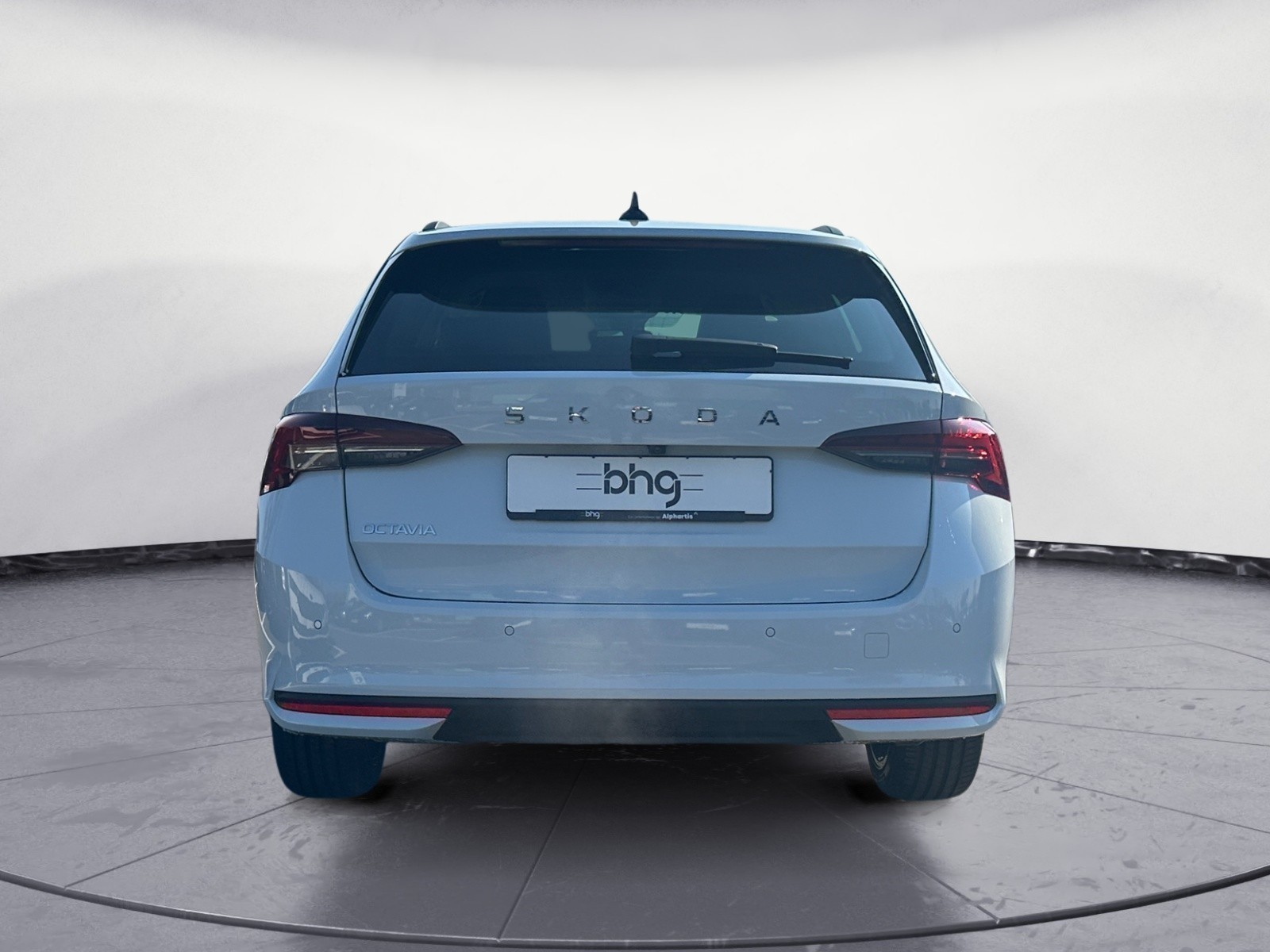 Skoda - Octavia Combi Tour 2,0 TDI DSG