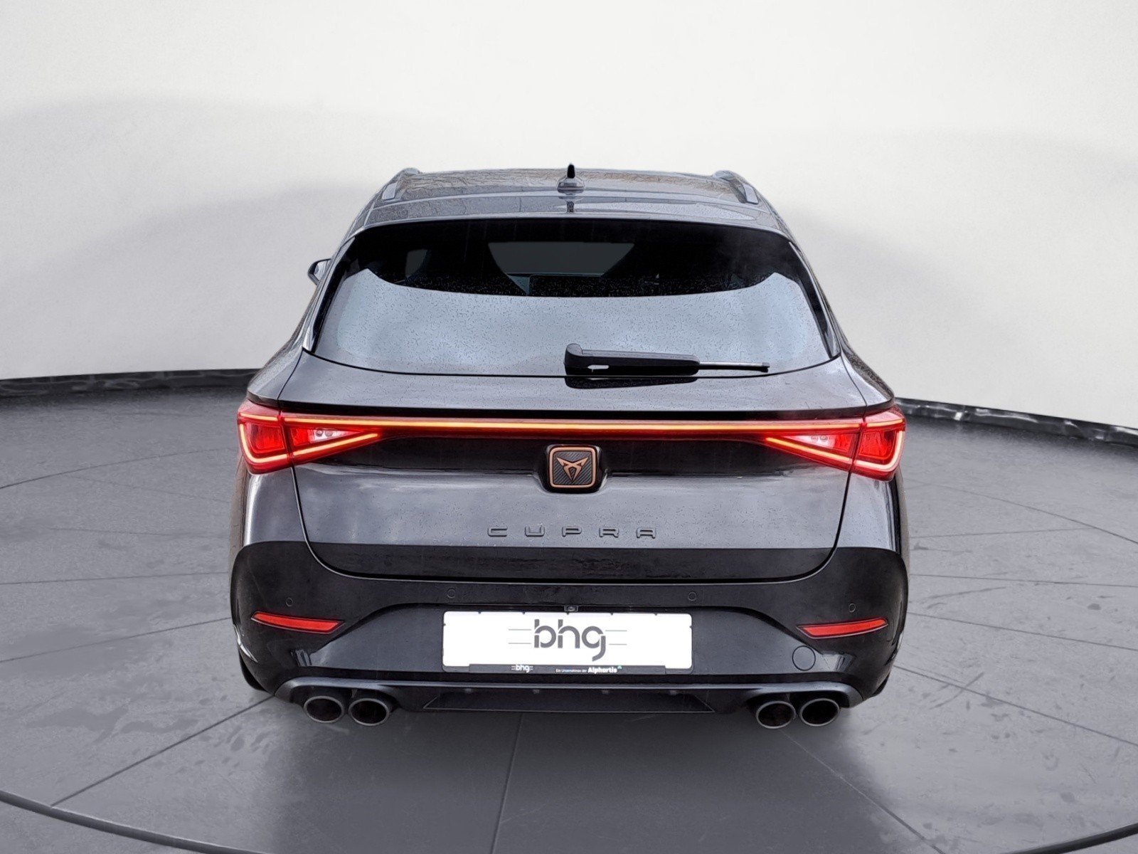 Cupra - Leon Sportstourer 2.0 TSI 4Drive DSG VZ