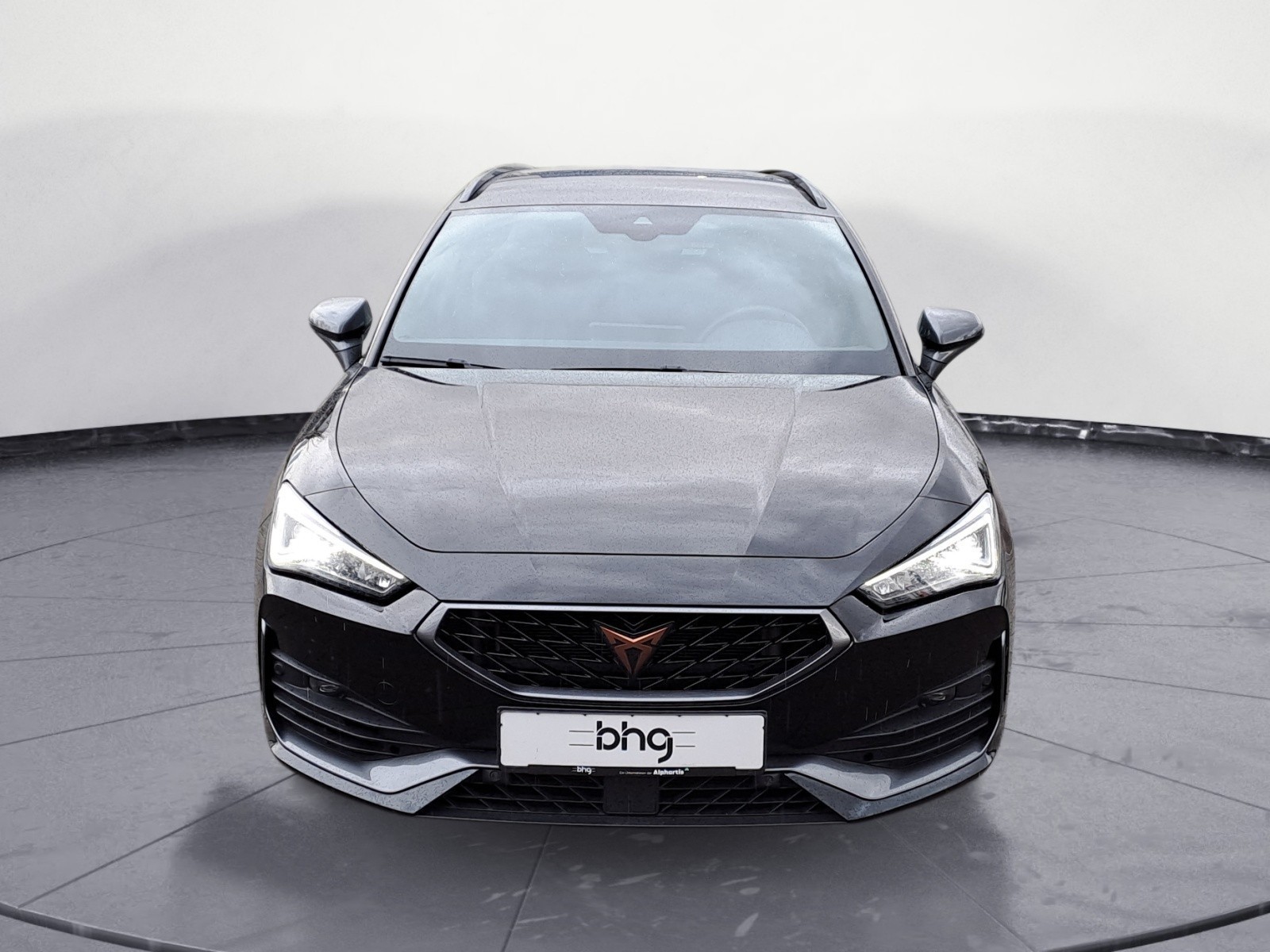 Cupra - Leon Sportstourer 2.0 TSI 4Drive DSG VZ