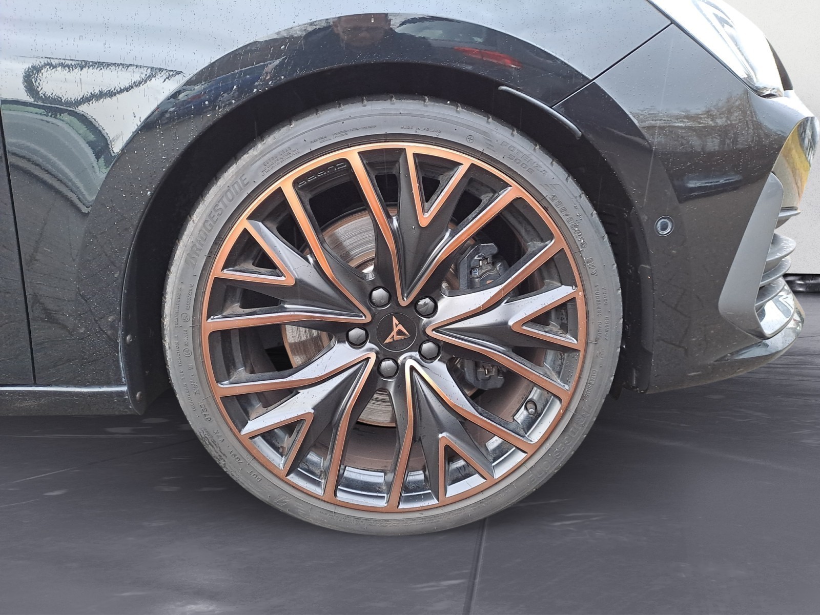 Cupra - Leon Sportstourer 2.0 TSI 4Drive DSG VZ