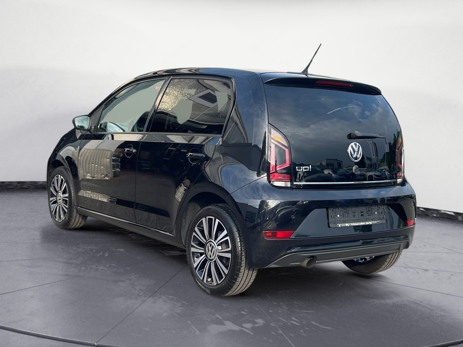 Volkswagen - up! TSI (BlueMotion Technology) move up!