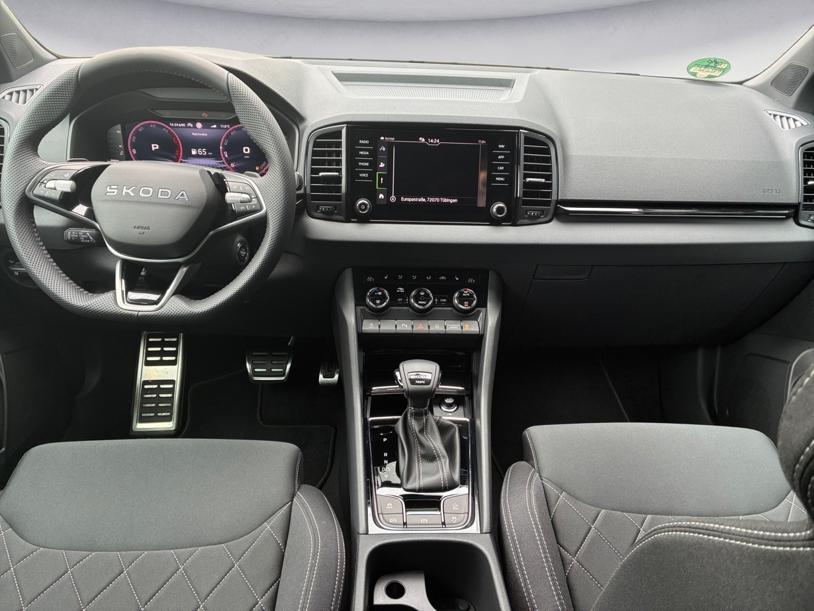 Skoda - Karoq Sportline 2,0 TDI  7-Gang-DS