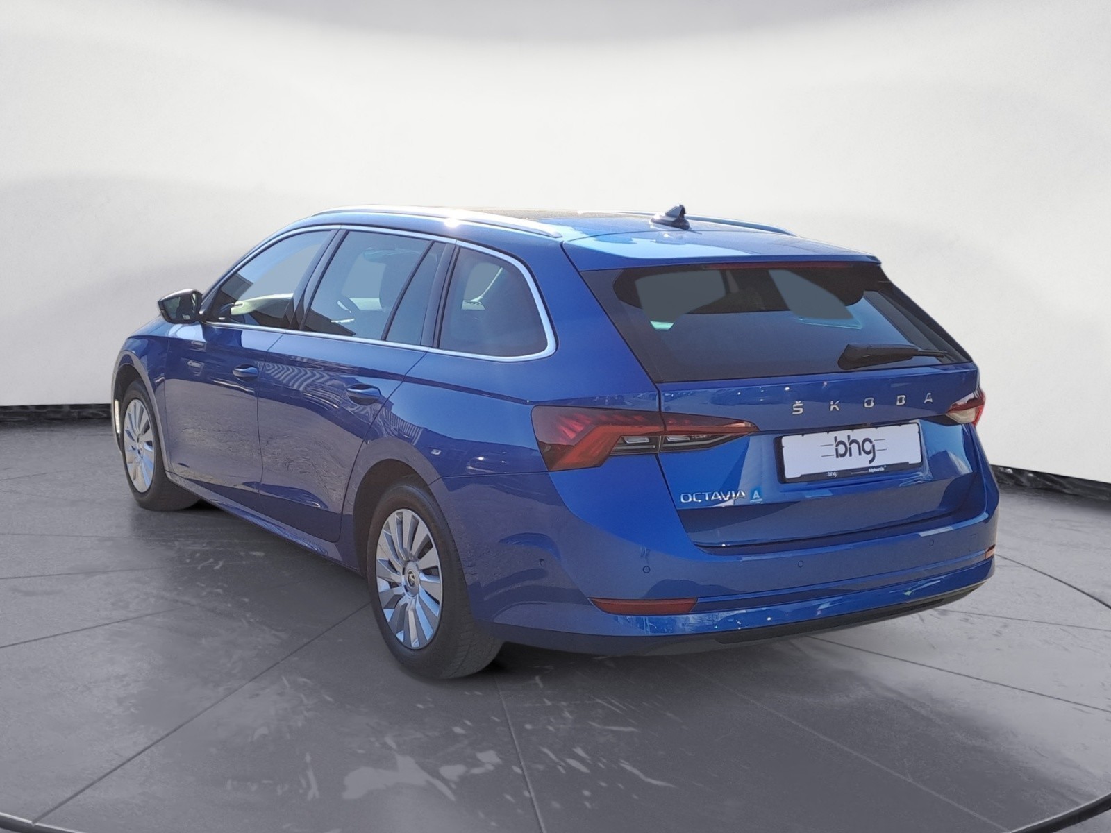 Skoda - Octavia Combi 2.0 TDI DSG Style
