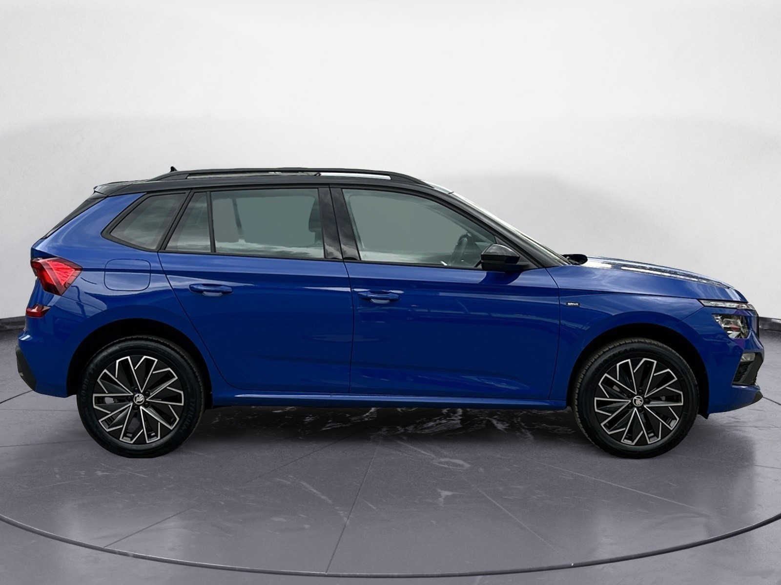 Skoda - Kamiq 1.0 TSI Drive PDC, Climatronic, LED