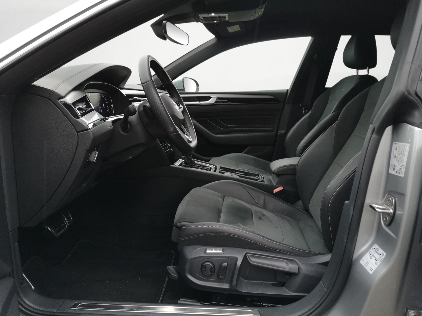Volkswagen - Arteon Shooting Brake 2.0 TSI DSG R-Line