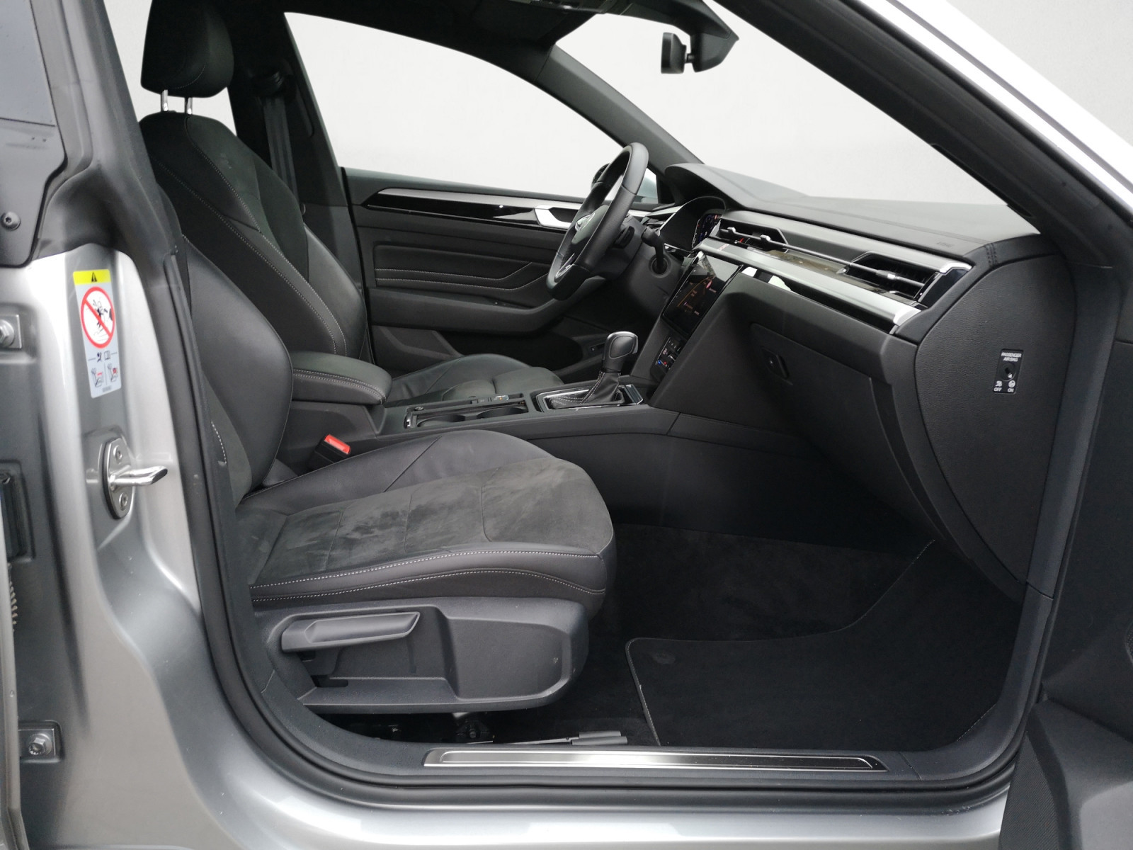 Volkswagen - Arteon Shooting Brake 2.0 TSI DSG R-Line