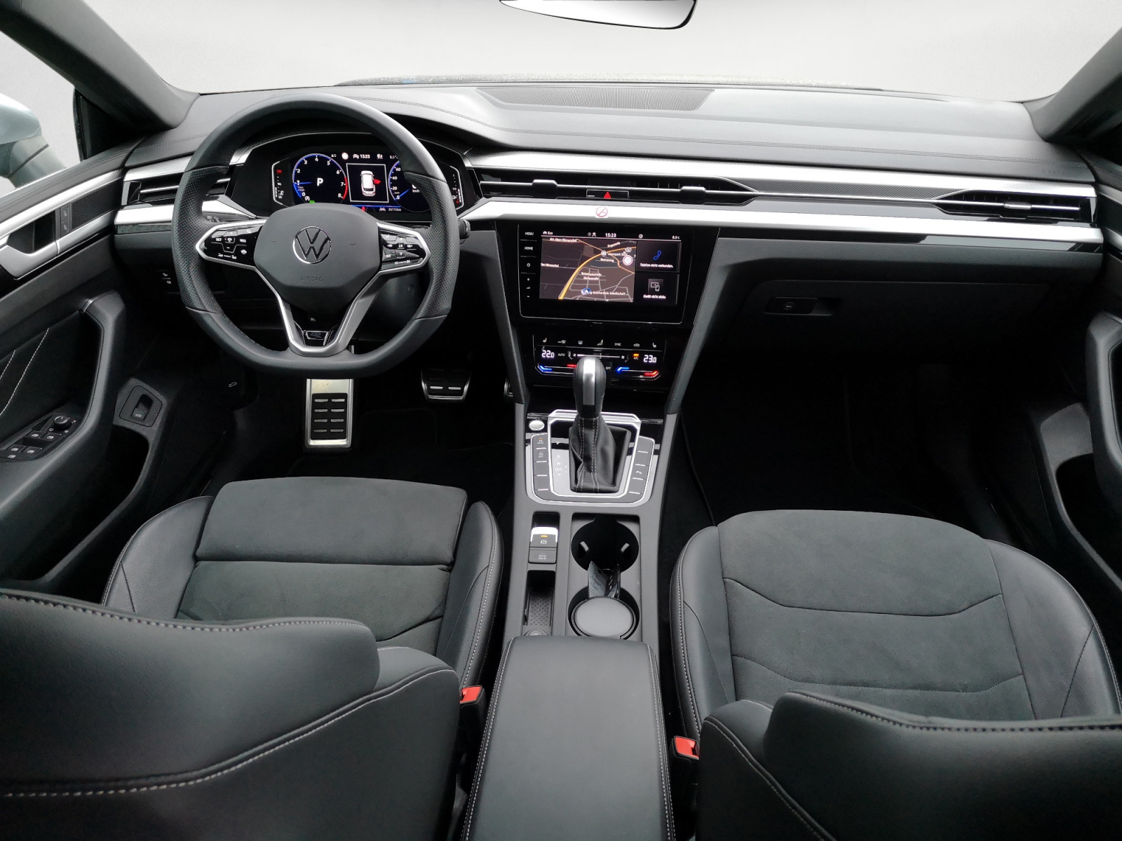 Volkswagen - Arteon Shooting Brake 2.0 TSI DSG R-Line