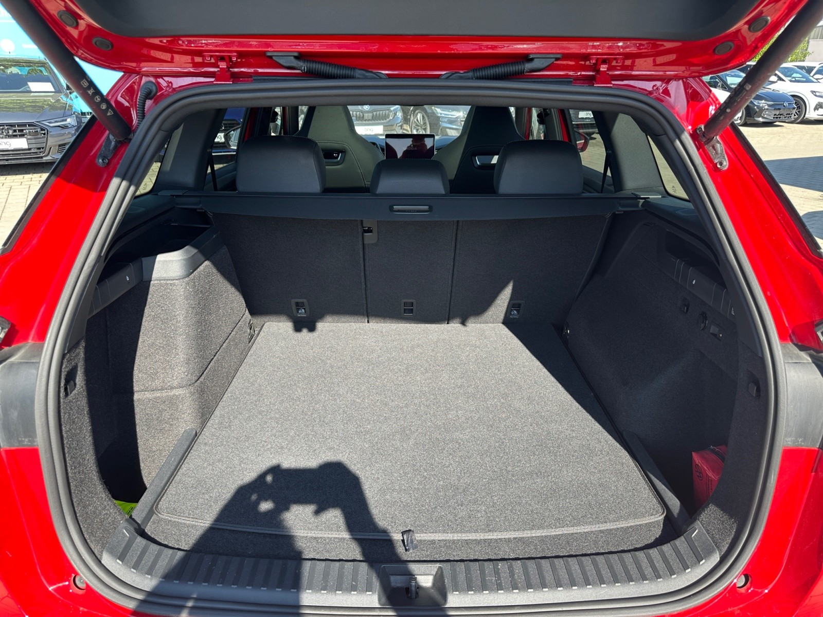 Skoda - Kodiaq 1.5 TSI iV 6-Gang DSG Sportline