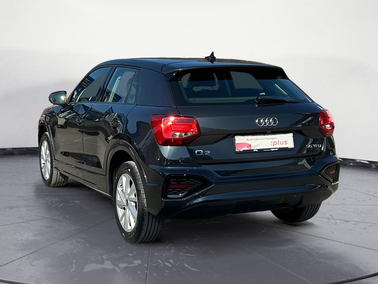 Audi - Q2 Advanced 35 TFSI 110(150) kW(PS)