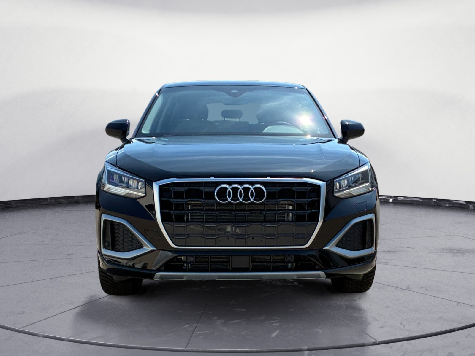 Audi - Q2