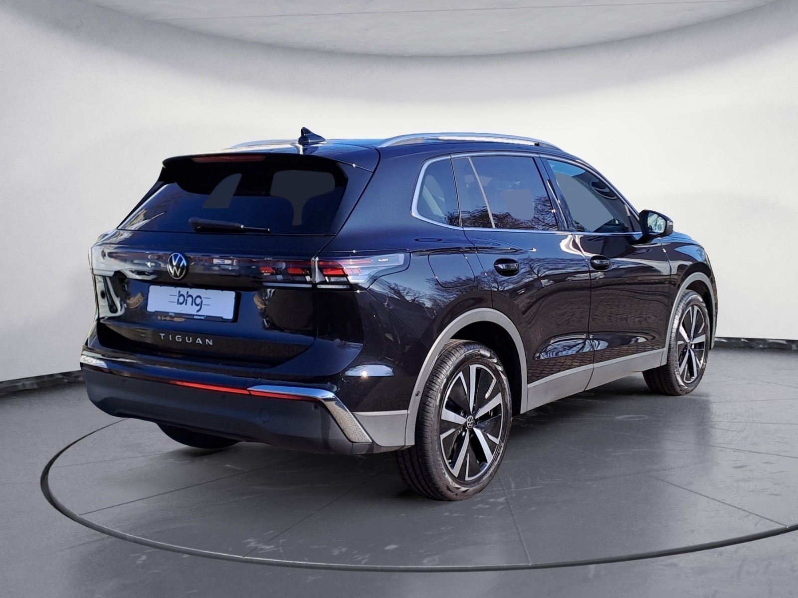 Volkswagen - Tiguan 2.0 TDI DSG Elegance