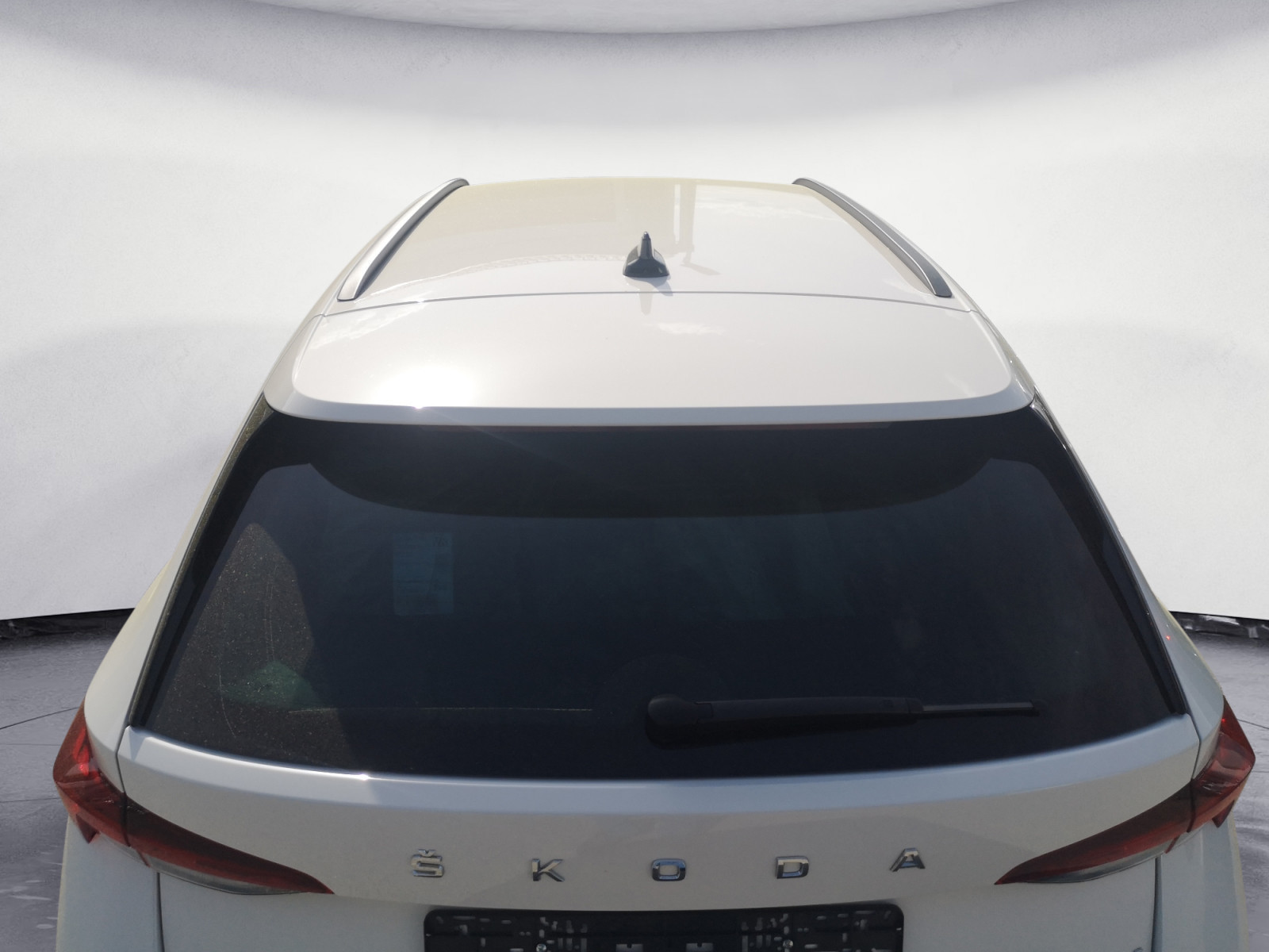 Skoda - Octavia Combi 1.4 TSI iV DSG First Edition