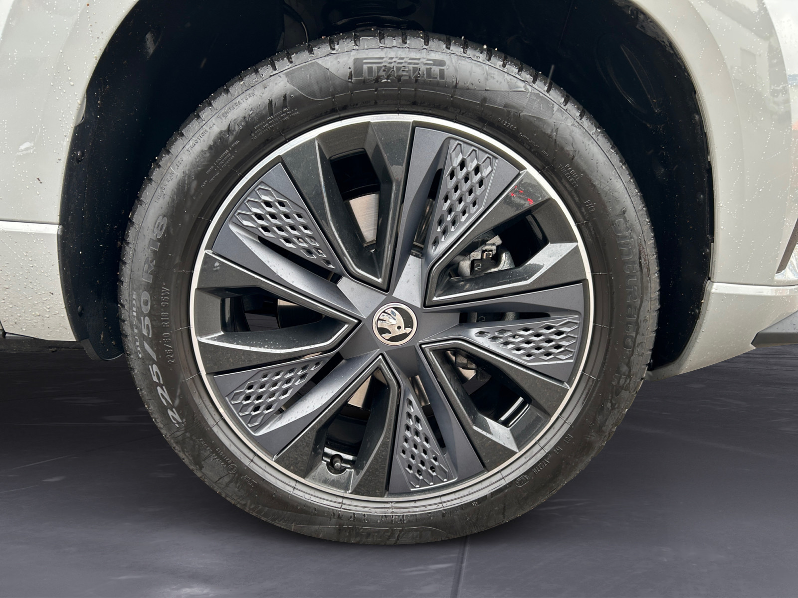 Skoda - Karoq 2.0 TSI 4x4 DSG Sportline