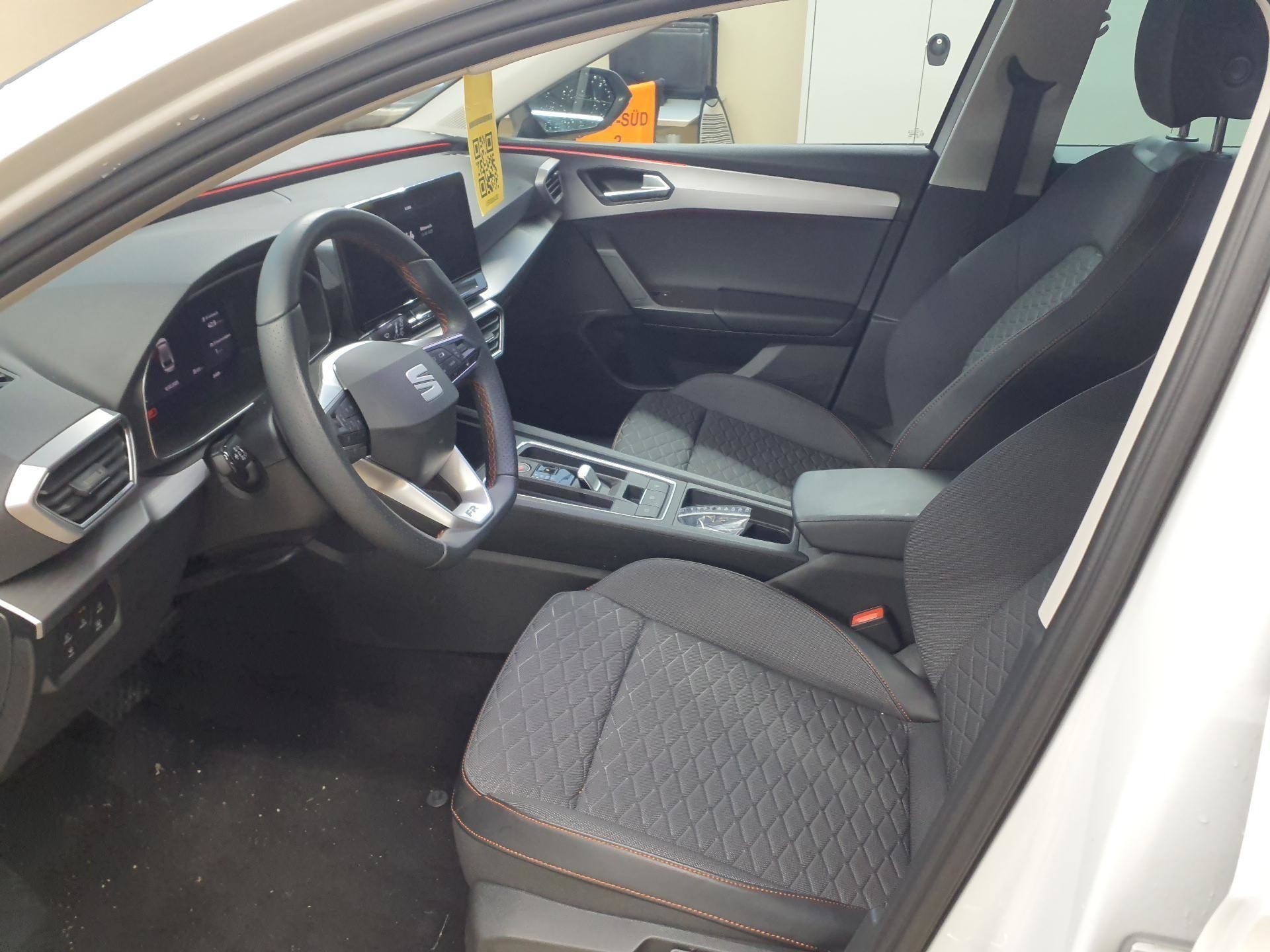 Seat - Leon Sportstourer 2.0 TDI DSG FR