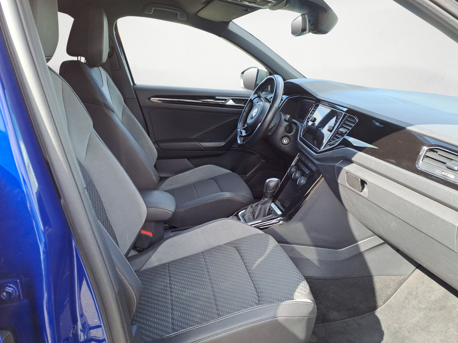 Volkswagen - T-Roc 2.0 TSI OPF 4MOTION DSG R