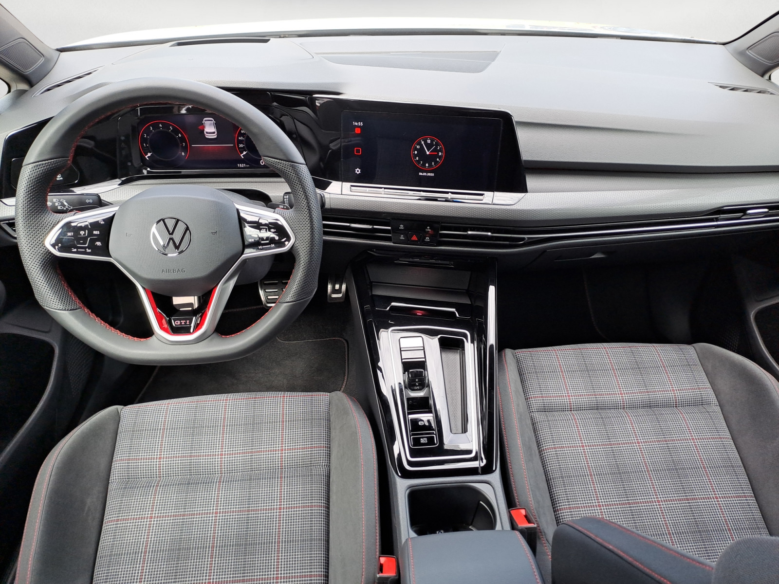 Volkswagen - Golf GTI 2.0 TSI DSG