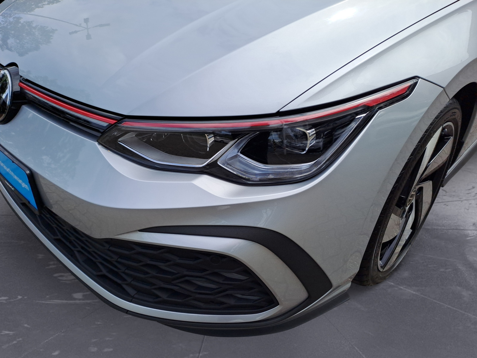 Volkswagen - Golf GTI 2.0 TSI DSG