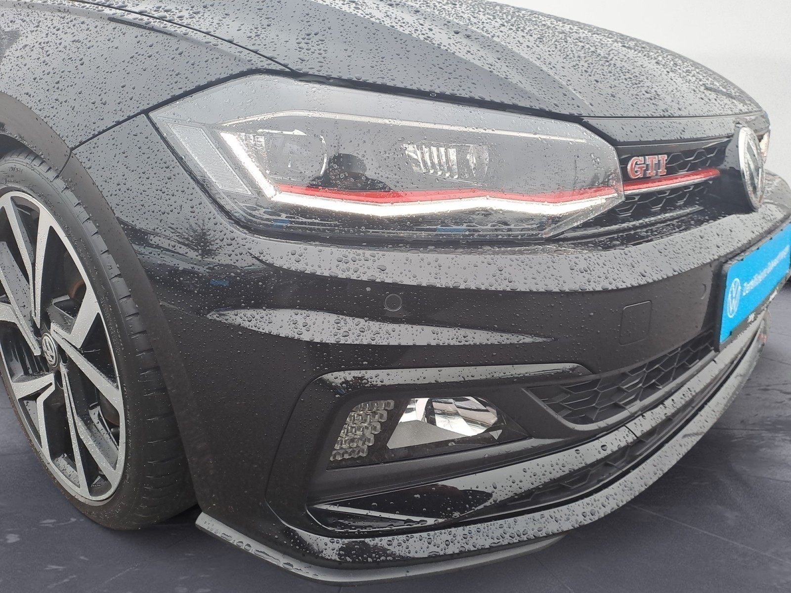 Volkswagen - Polo GTI