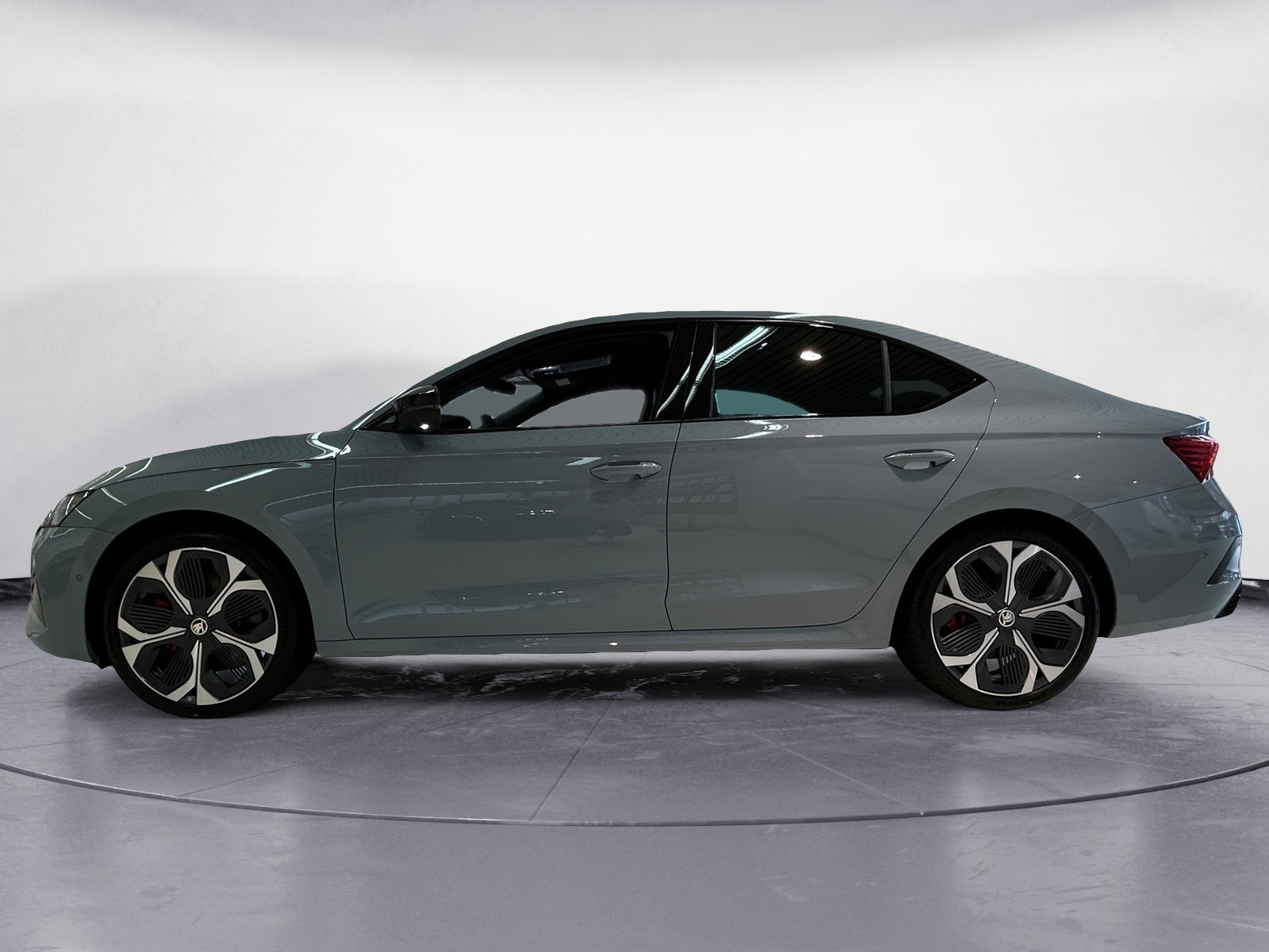 Skoda - Octavia RS 2,0 TSI 7-Gang-DSG