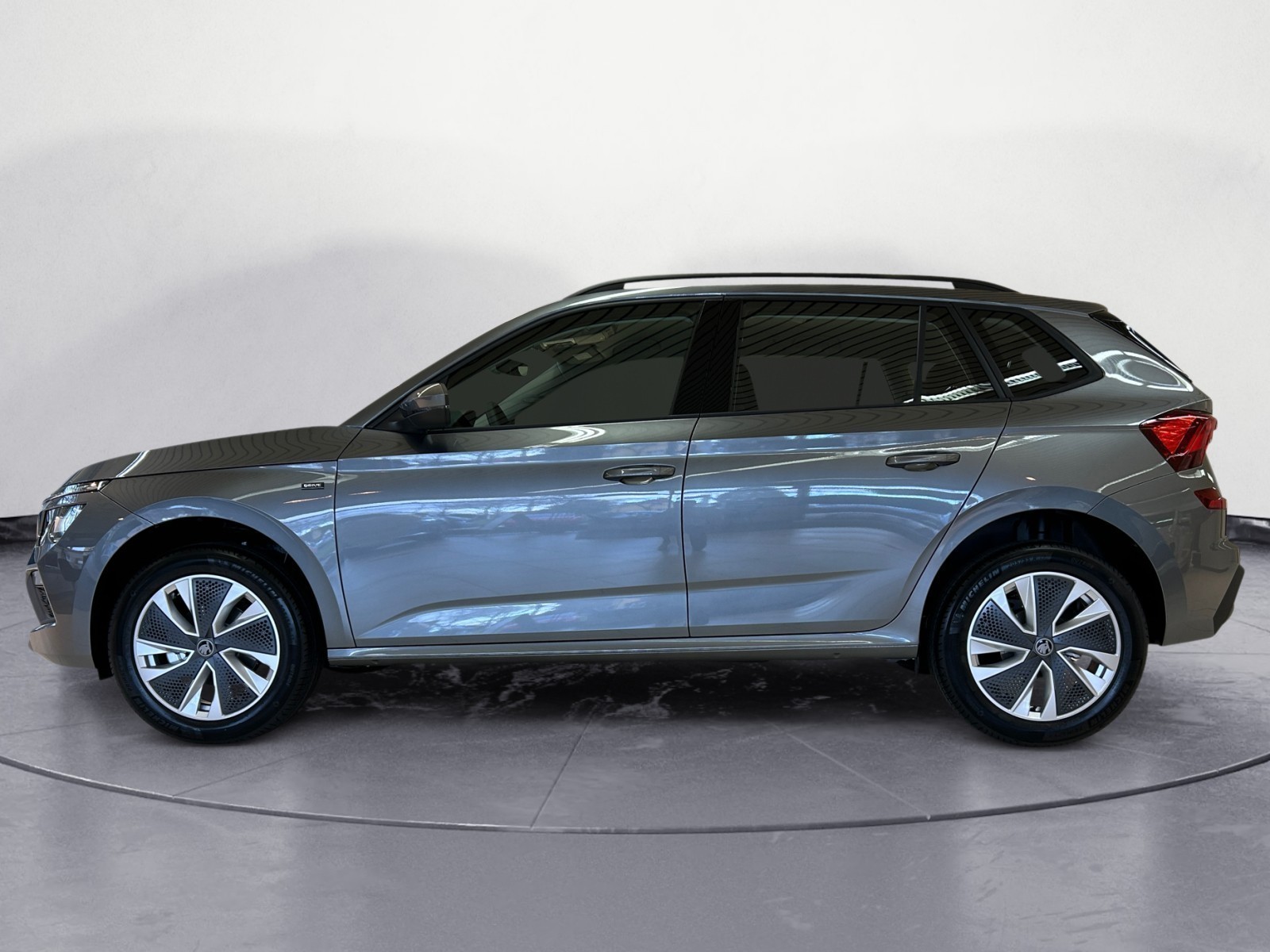 Skoda - Kamiq Drive 1,5 TSI 7-Gang-DSG