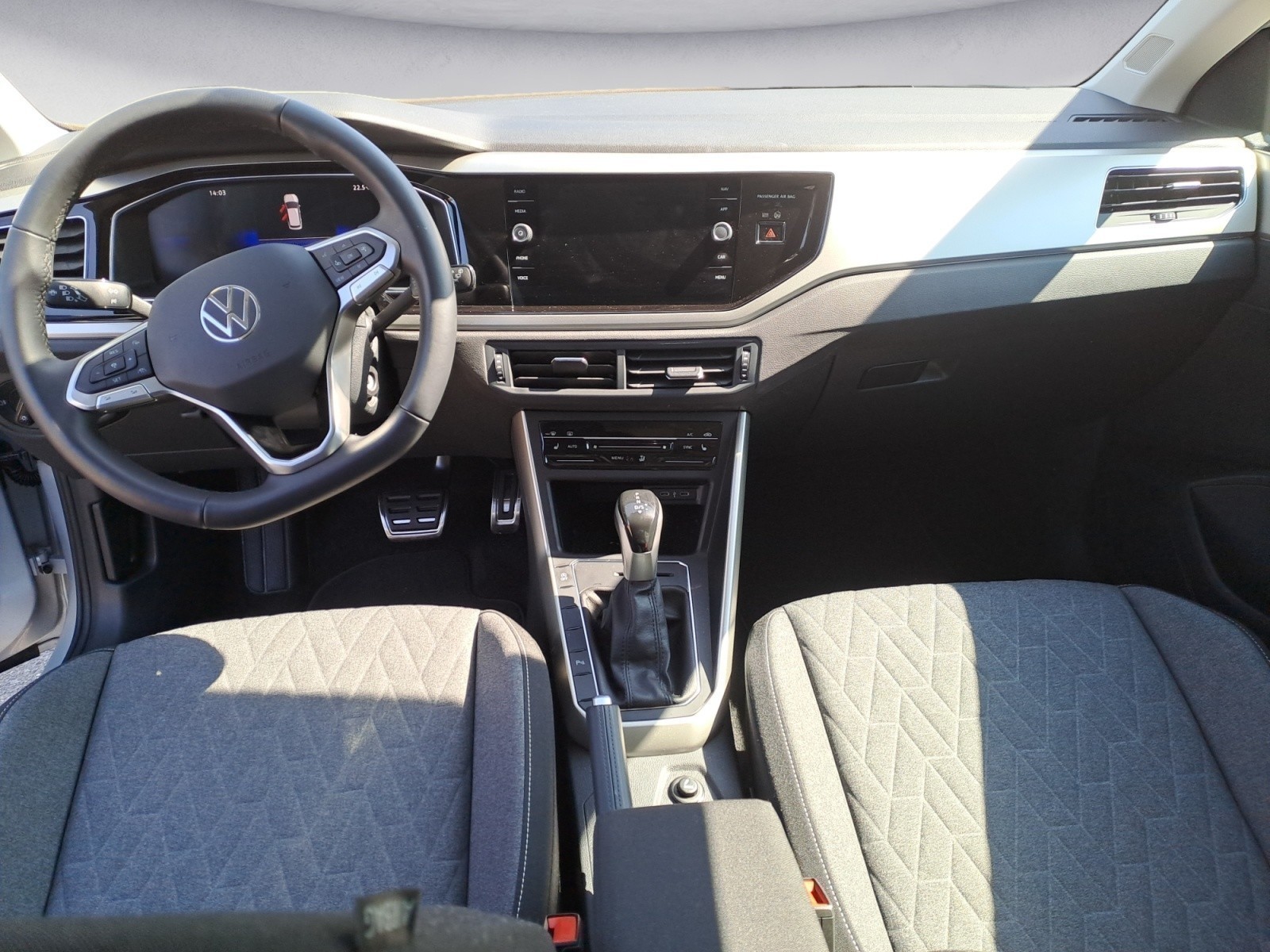 Volkswagen - Polo 1.0 TSI DSG Move