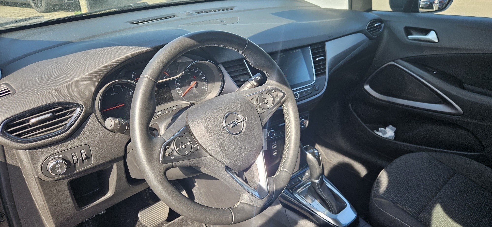 Opel - Crossland 1.2 Automatik Edition