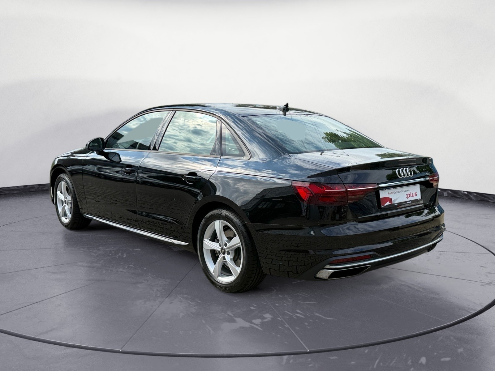 Audi - A4 40 TDI S tronic advanced