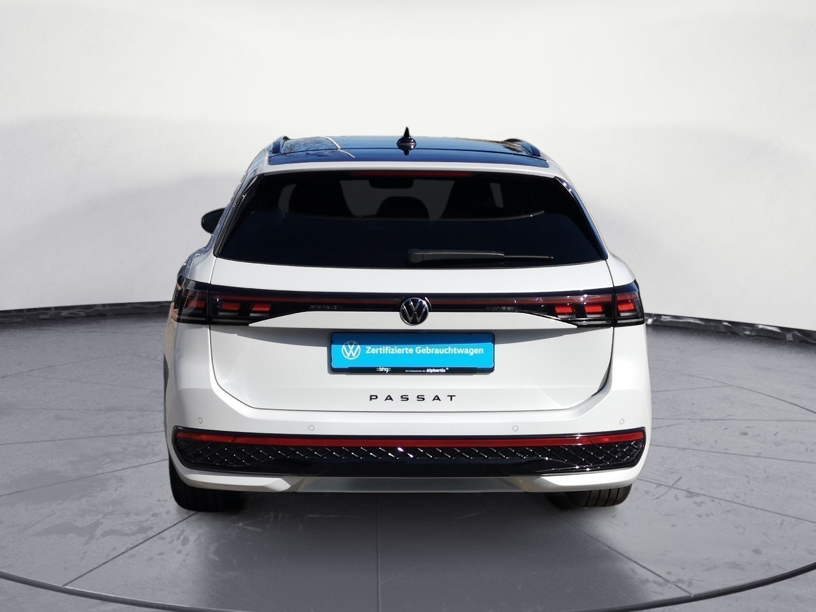 Volkswagen - Passat Variant 2.0 TDI R-Line DSG